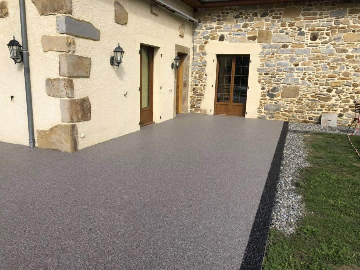 terrasse en moquette de pierre